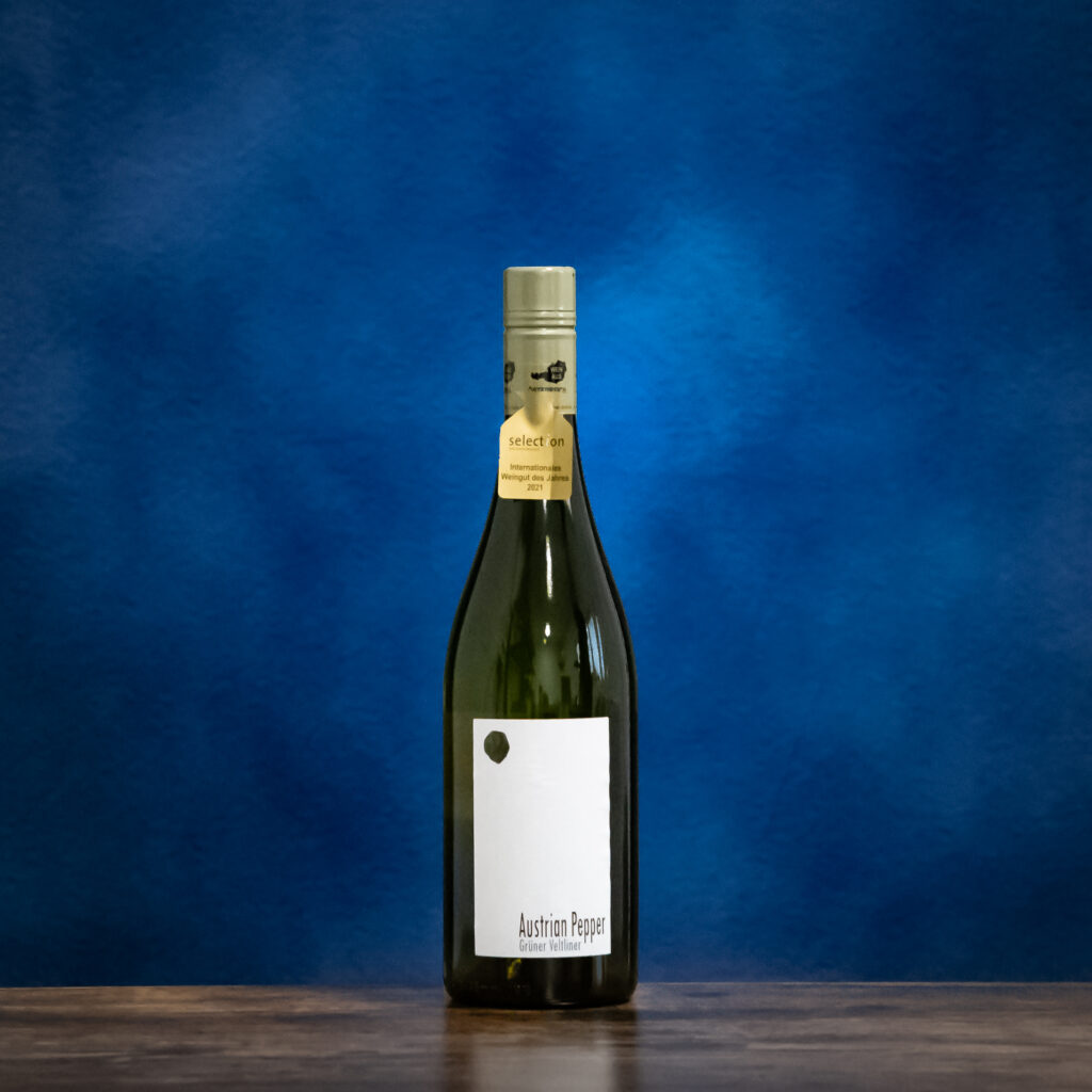 austrian-pepper-gruner-veltliner-loki-wine-bar-tasting-house